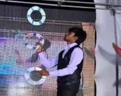 jugglers in Delhi